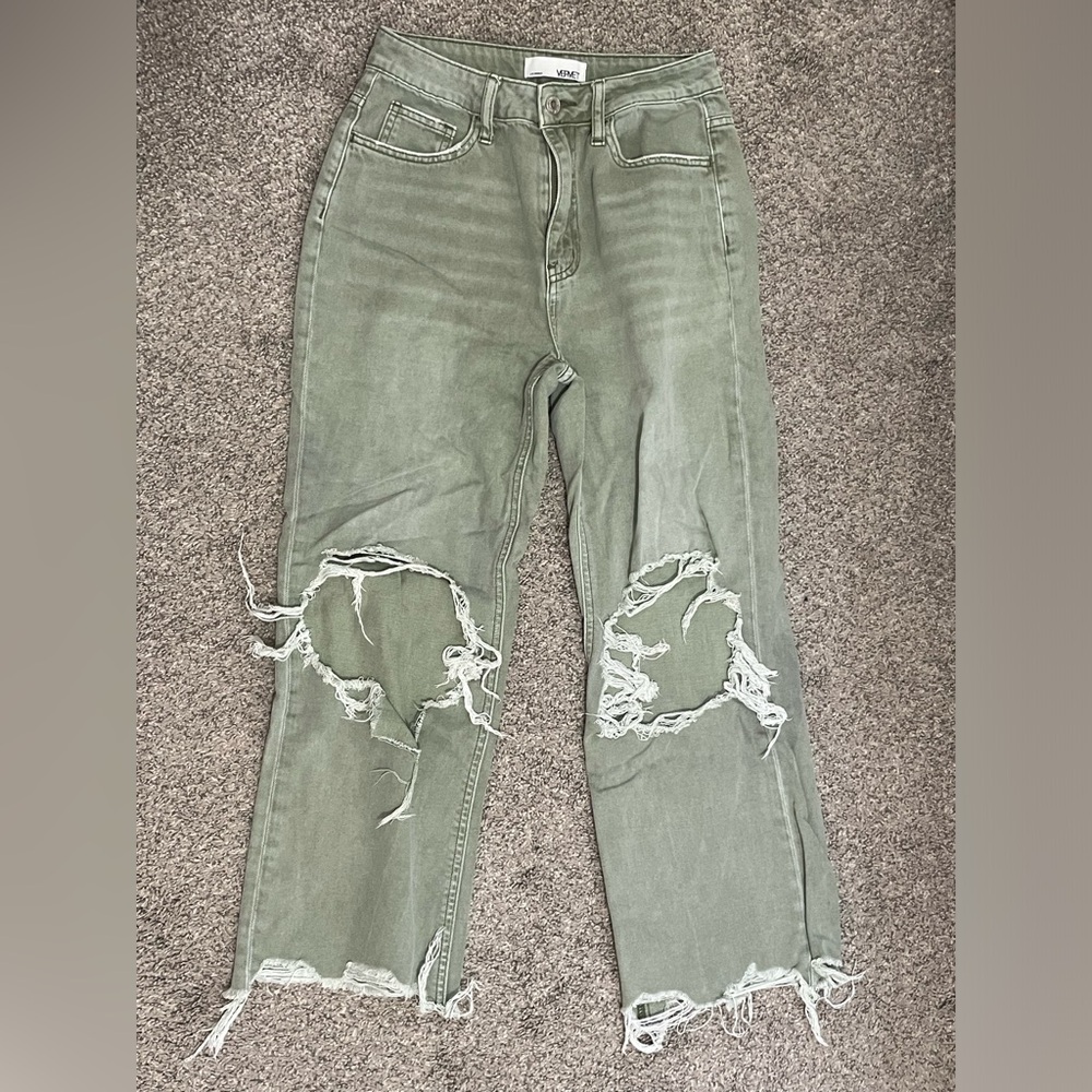 Vervet Cropped Wide Leg Distressed Jeans